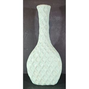 10 1/2" LATTICE OVERLAY VASE Light Aqua Turquoise